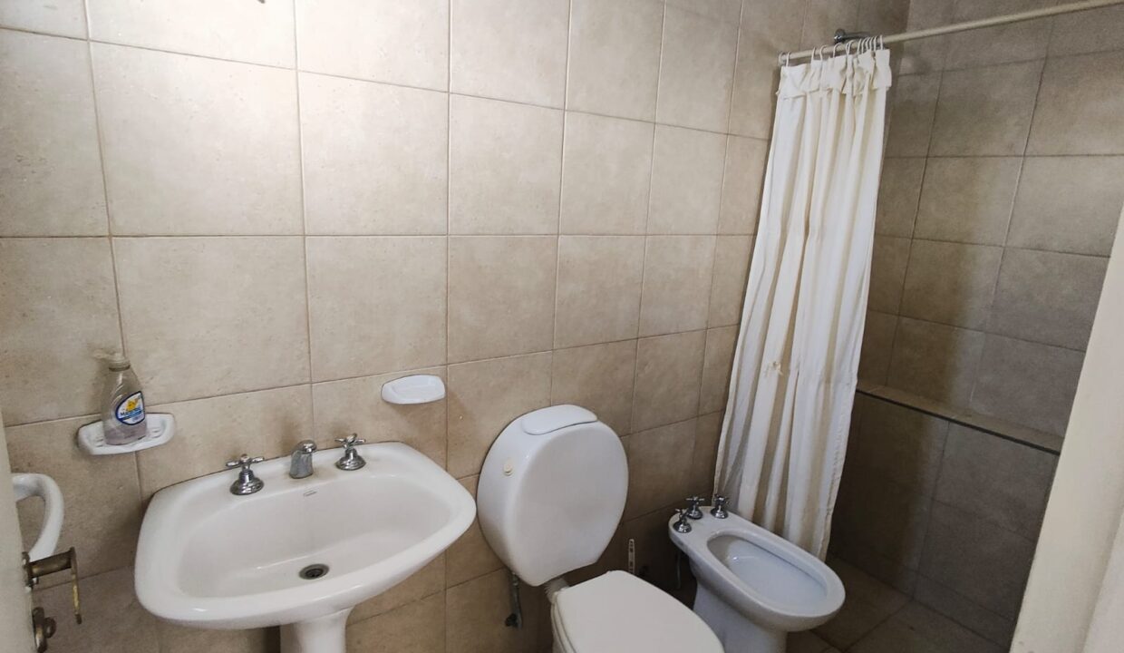 WhatsApp Image 2025-08-29 at 19.22.46 (1)