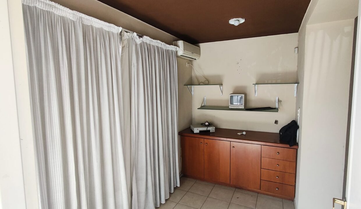 WhatsApp Image 2025-08-29 at 19.22.47