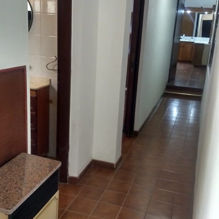 2e8d75c9-cb73-4f5b-9d8f-233a6ff25309